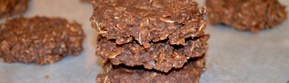 No-Bake Chocolate Peanut Butter Oatmeal Cookies