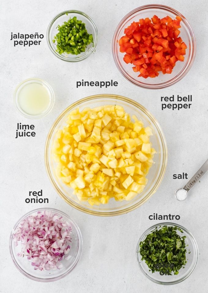 Pineapple salsa ingredients