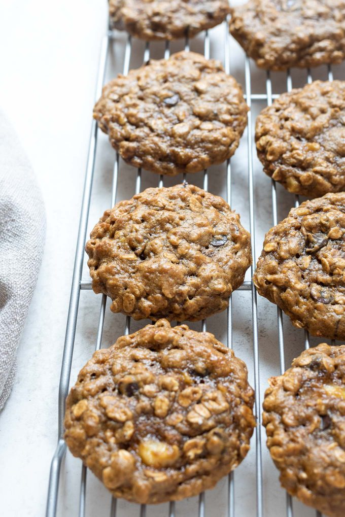 Peanut butter banana oatmeal cookies cooling on a wire rack