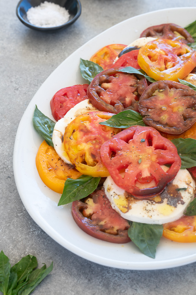 Tomato mozzarella salad with balsamic vinegar and olive oil