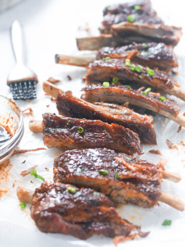 Instant Pot ribs with bbq sauce and scallions