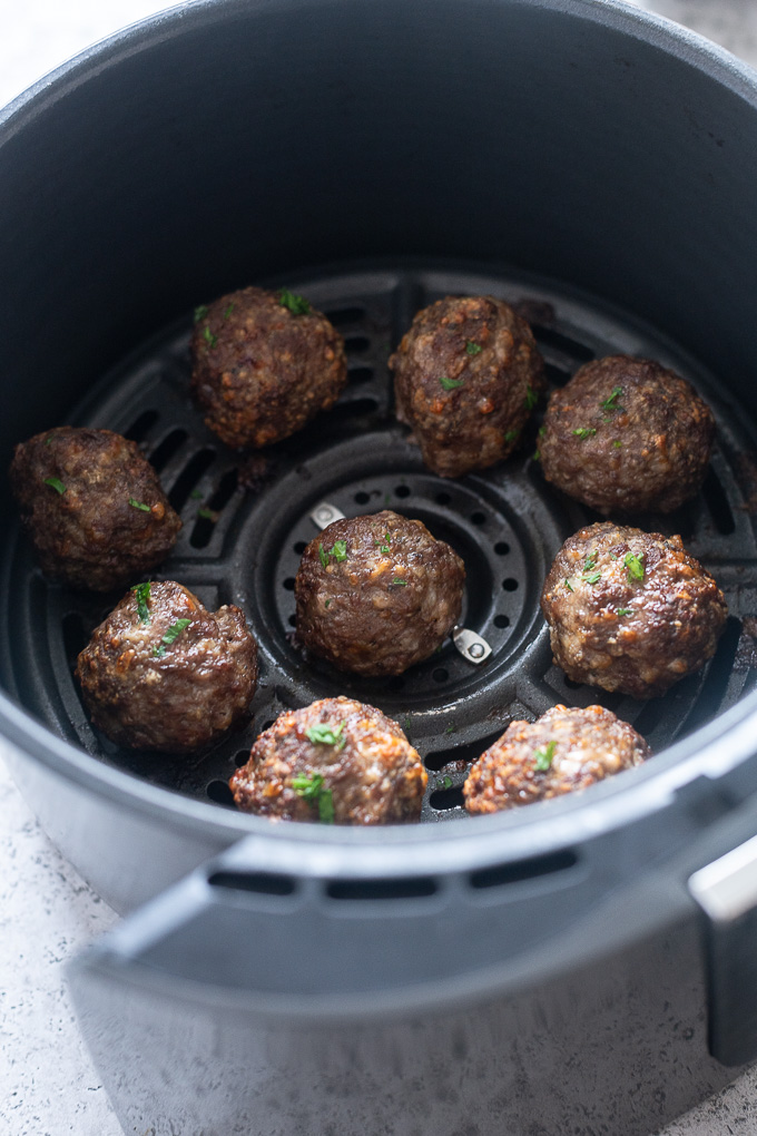 Meatballs in the air fryer