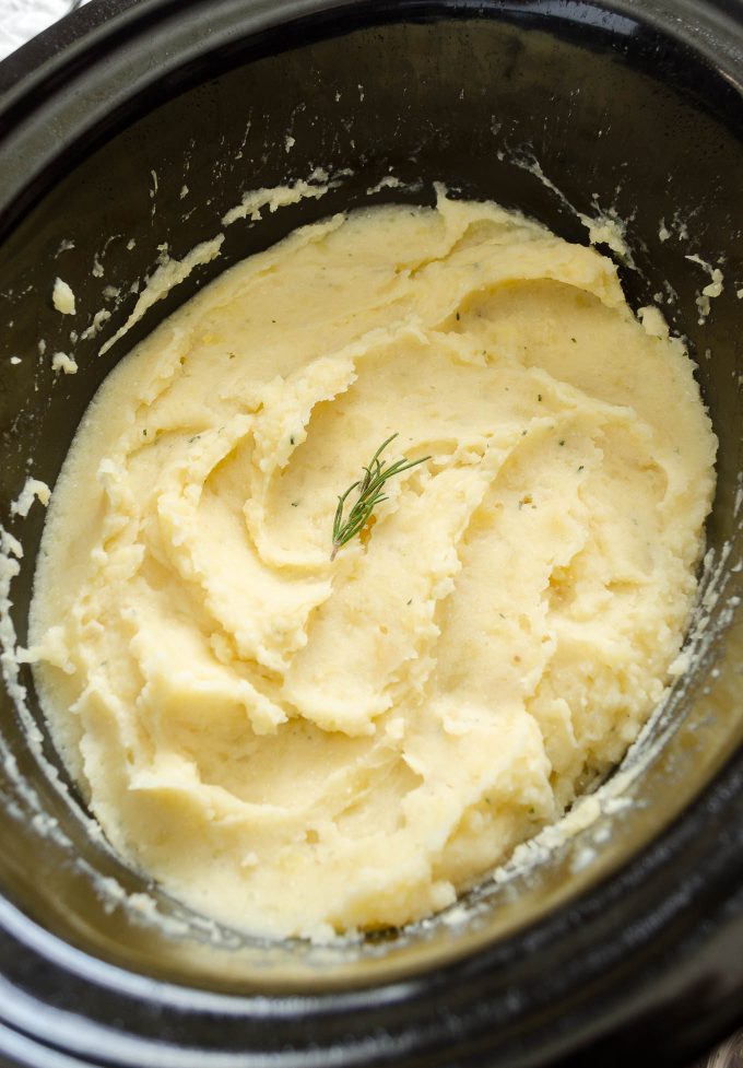 Slow cooker mashed potatoes in the crock pot