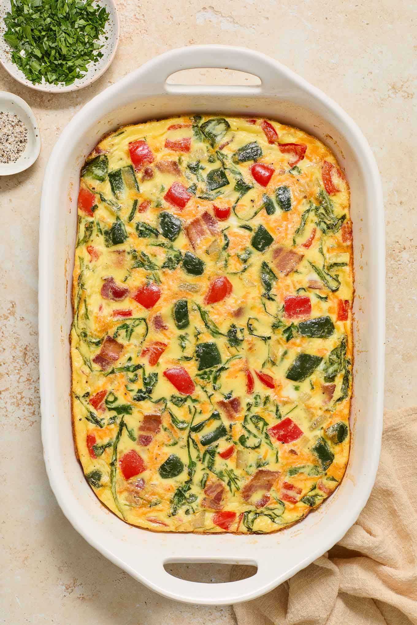 Easy Bacon and Egg Casserole Easy Bacon and Egg Casserole