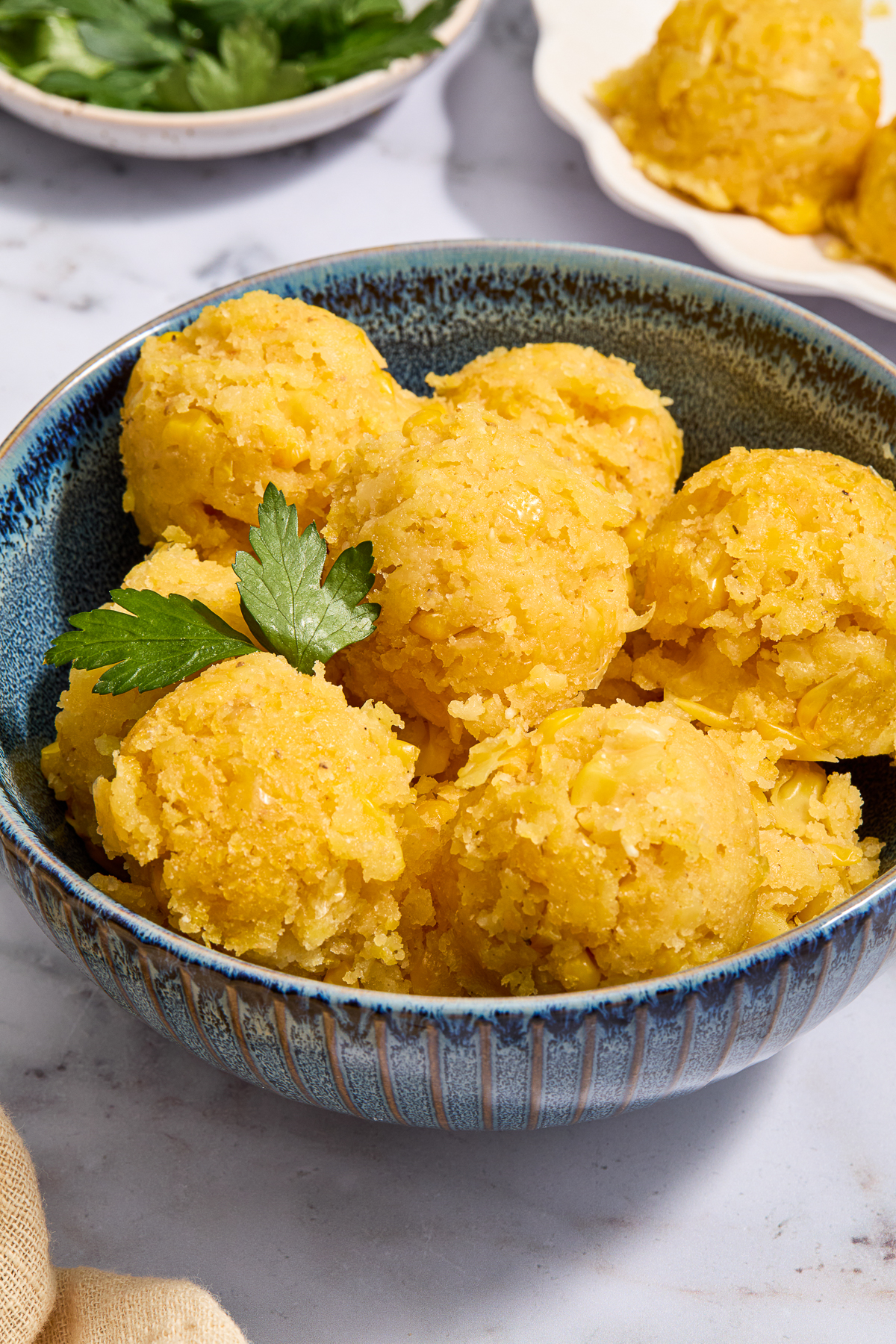 Coarse Yellow Cornmeal – Bulk Sizes Available For Baking & Frying – Made In USA