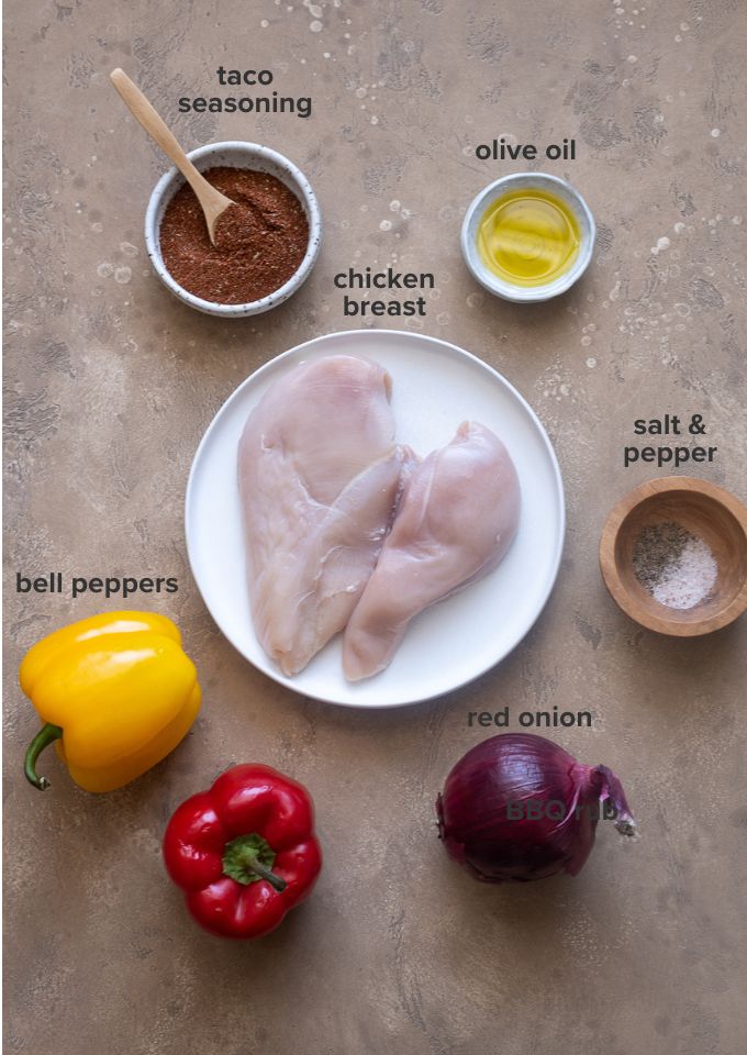 Air fryer chicken fajitas recipe ingredients.