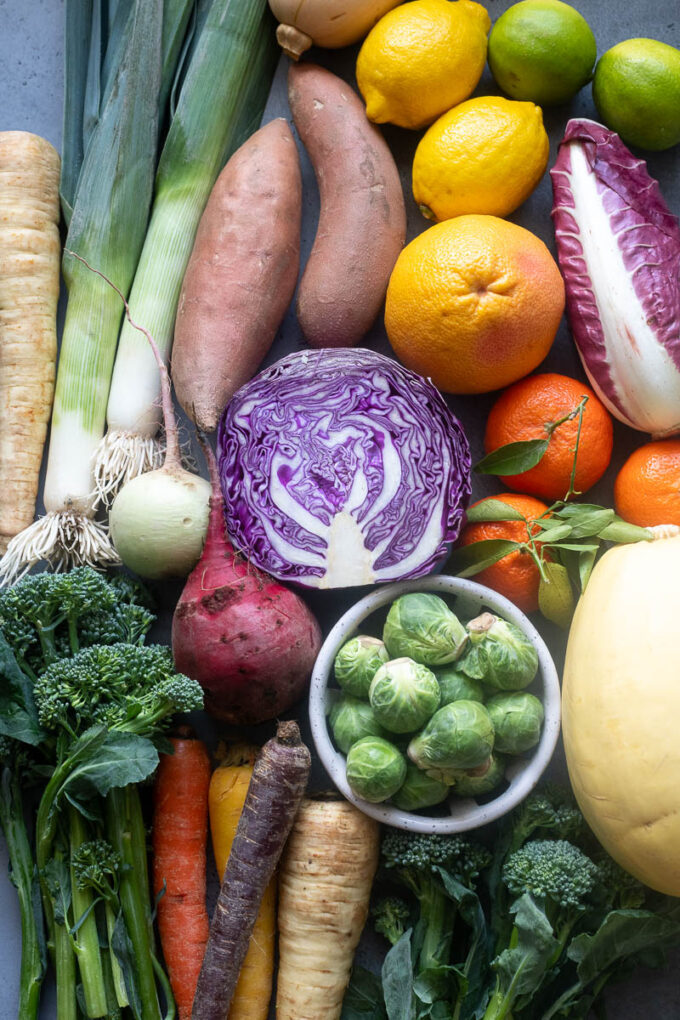 Fruits and vegetables that are in season in February.