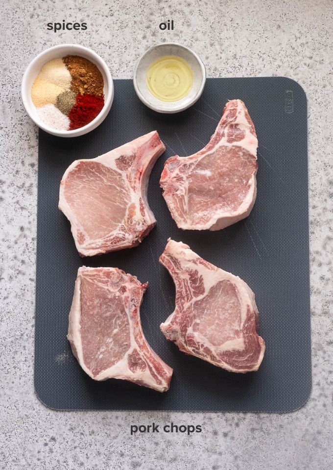Oven baked pork chops recipe ingredients.