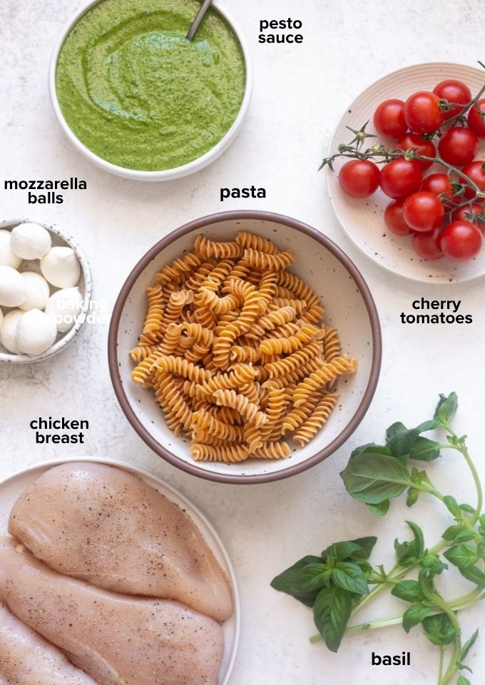 Chicken pesto pasta salad recipe ingredients.